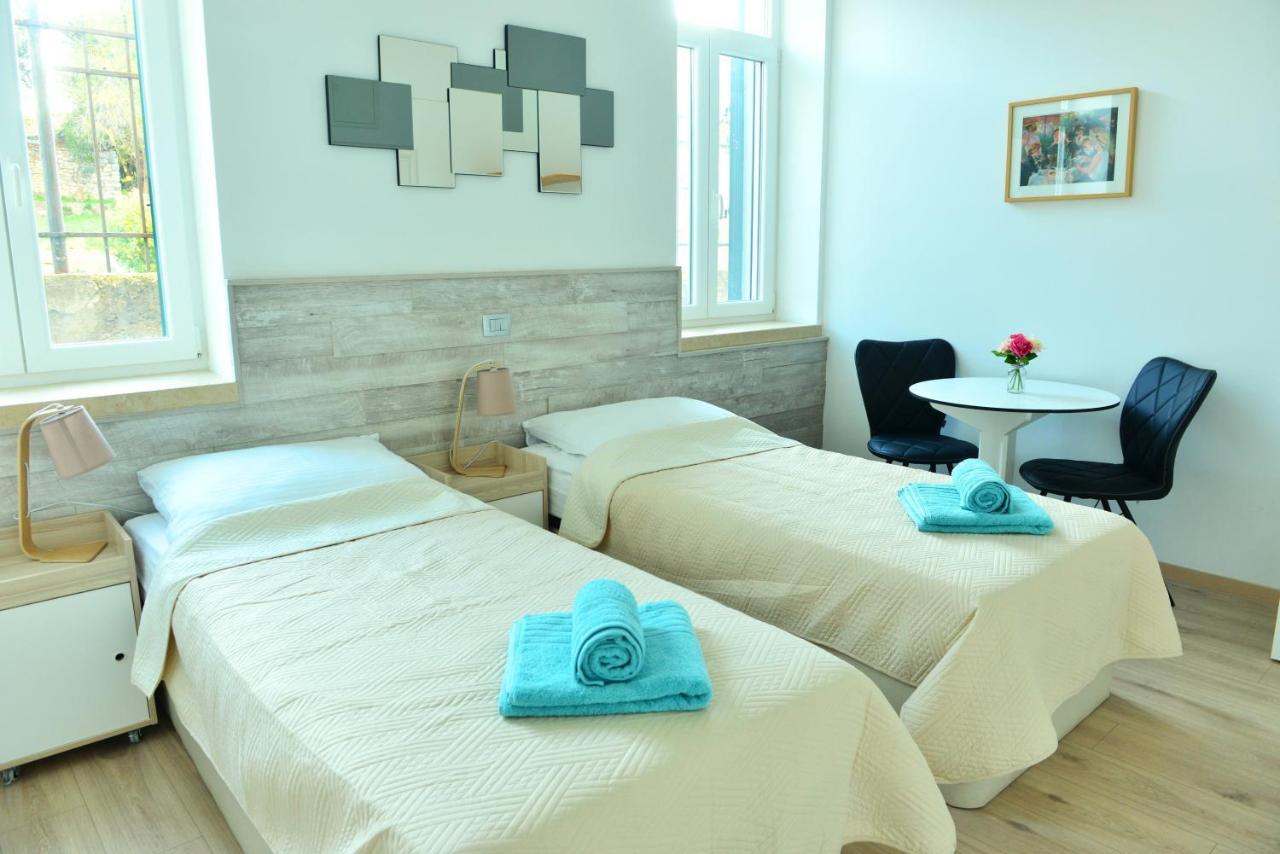En-Suite Rose On Rokova Street - 5 Min Walk To The Old Town Of สปลิท ภายนอก รูปภาพ